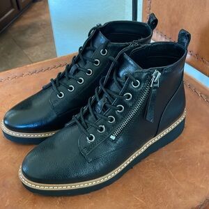 Naturalizer Boots “New”